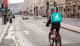 估值高达100亿美元，亚马逊支持Deliveroo进行IPO
