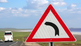 中俄边境绥芬河口岸过货量将恢复到疫前水平