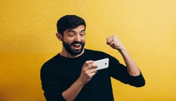 “玄学”产品爆火！卖家闷声赚红利